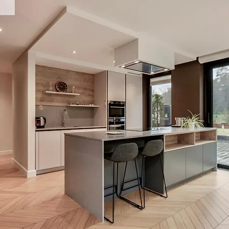 Residence De 4 Appartements Luxueux - 2 Ch X 4 - 