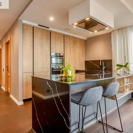 Residence De 4 Appartements Luxueux - 2 Ch X 4 - 