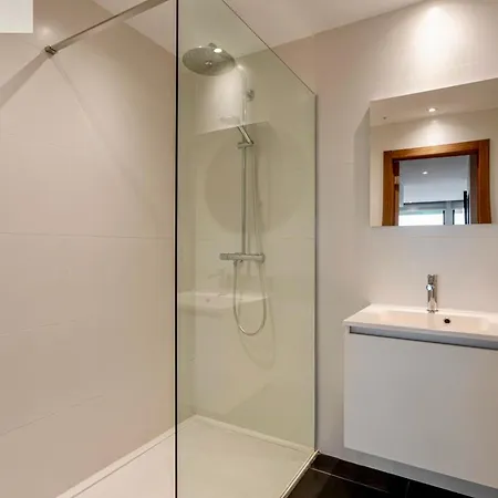 Residence De 4 Appartements Luxueux - 2 Ch X 4 - 